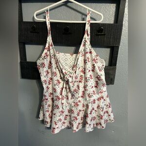 SHEIN Flower Tank Top